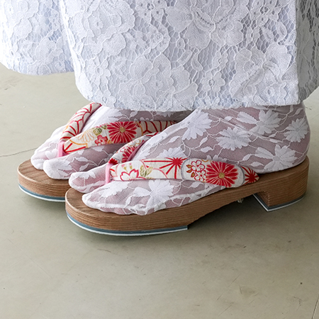 2024新作浴衣-浴衣小物_レース足袋-桐下駄　たちばな在庫-社員モデル